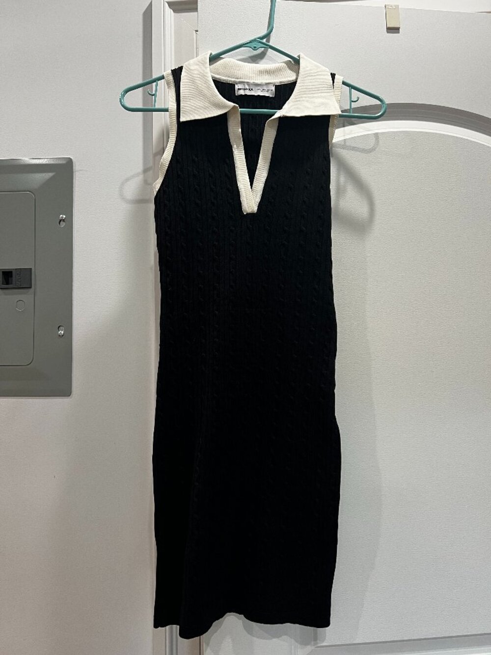 Bershka Cable Knit Polo Dress | L | Black/Cream